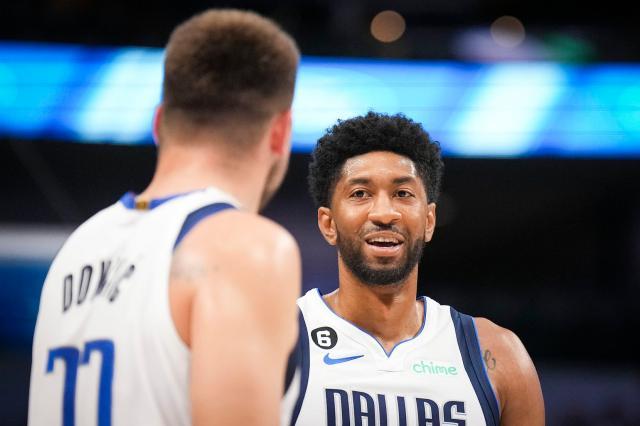 kaiyun.com-伍德与077磨合渐入佳境 独行侠有意与他续约2年